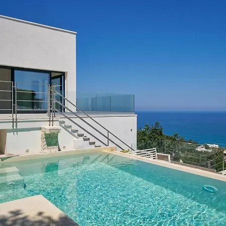 Villa Amor Villa *